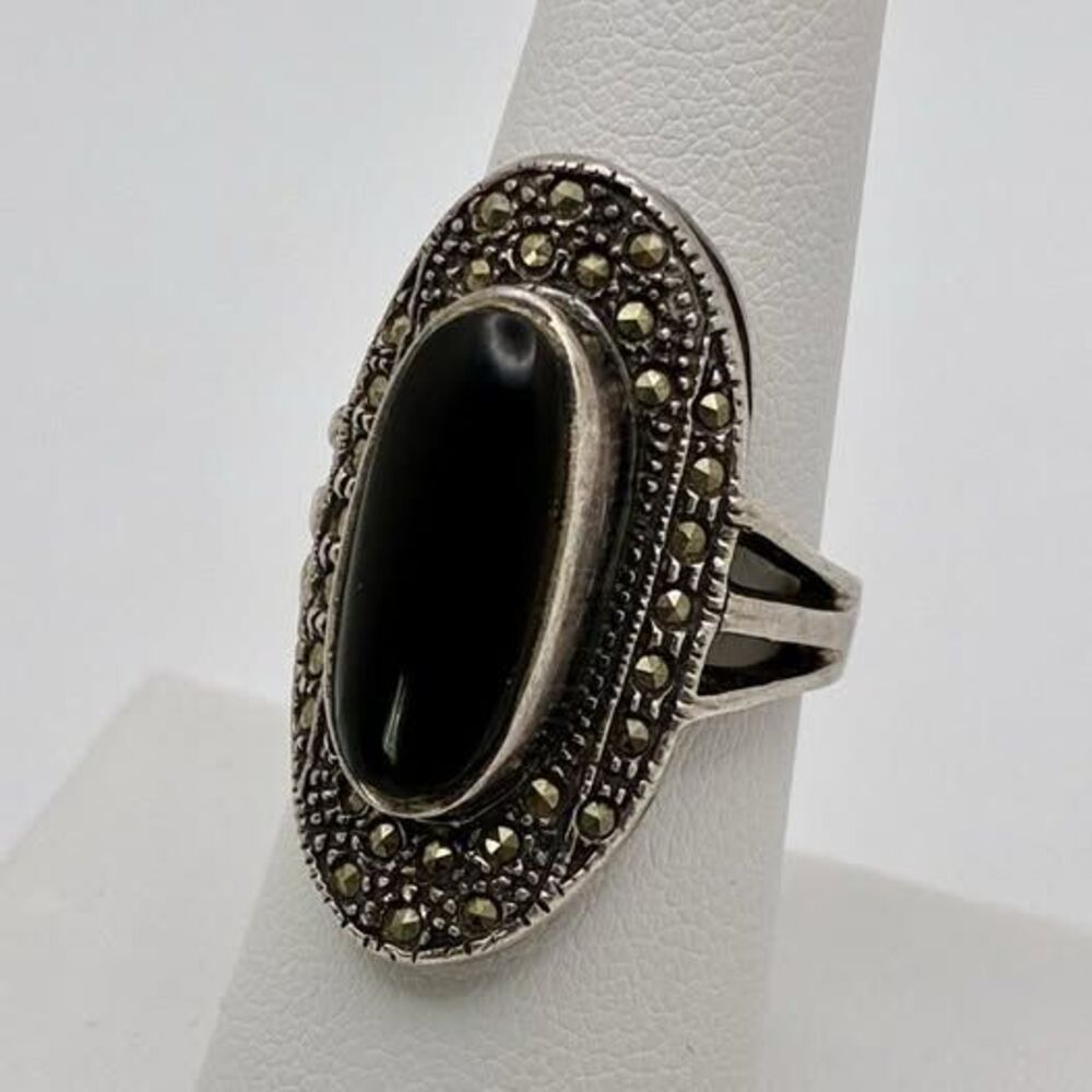 Black Onyx Maracasite Oval Stirling Silver Ring Size 6.75 VTG Signed 925 & Thai